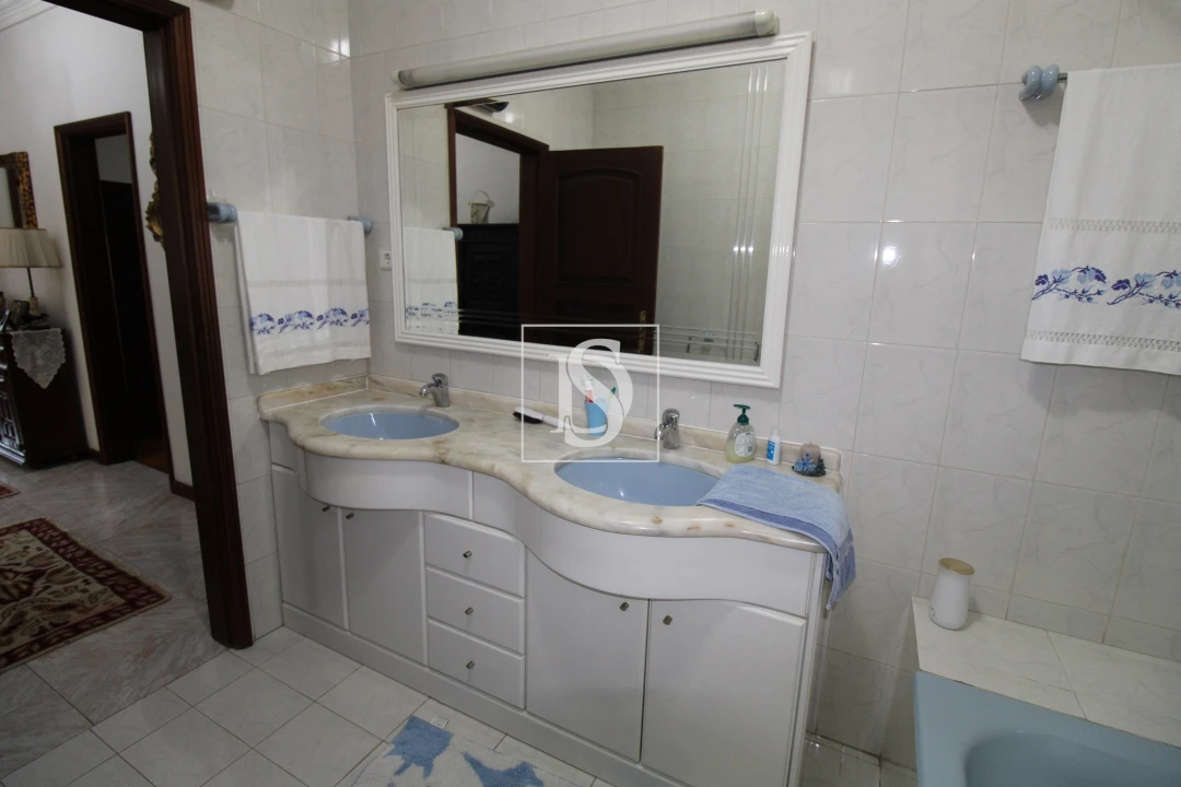 Moradia T3 para Venda em Fiães Foto 18