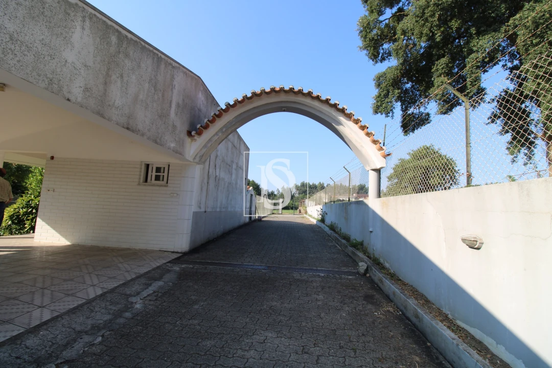 Moradia T3 para Venda em Fiães Foto 35