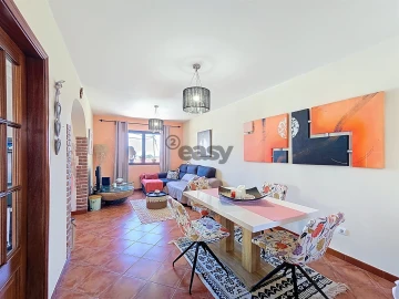Moradia T2 para Venda em Caniço