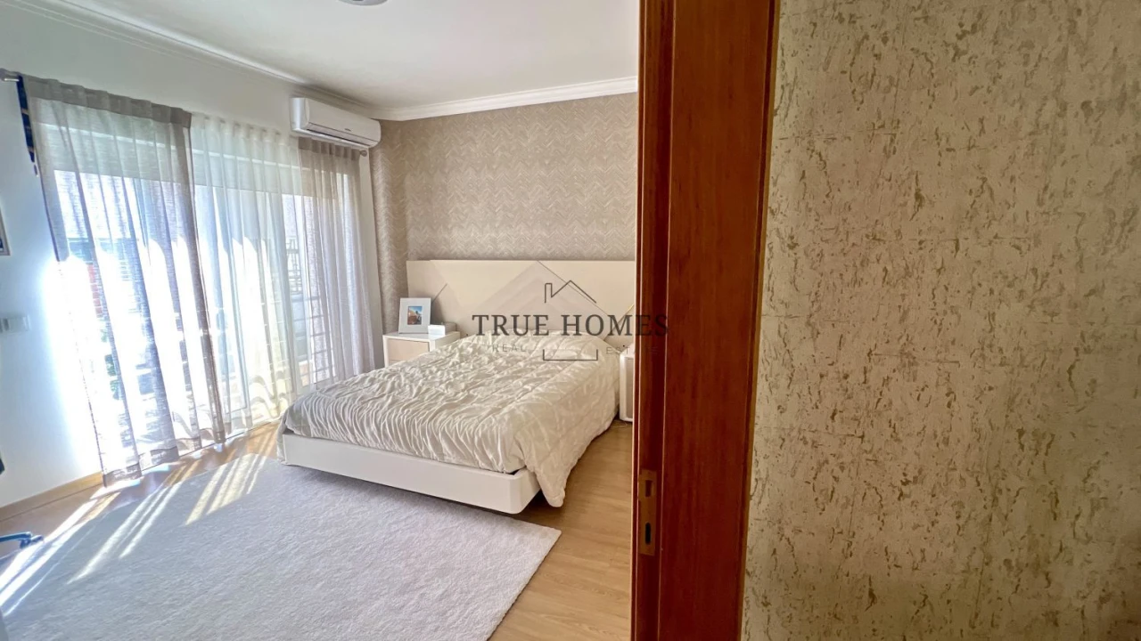 Moradia T4 para Venda em Pinhal Novo Foto 27