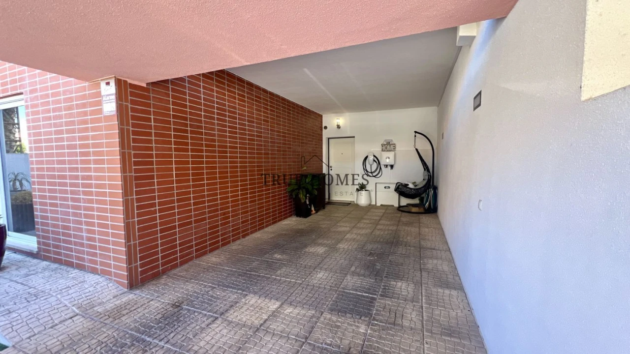 Moradia T4 para Venda em Pinhal Novo Foto 35