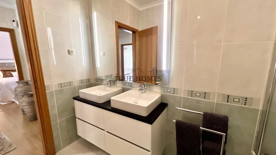 Moradia T4 para Venda em Pinhal Novo Foto 22