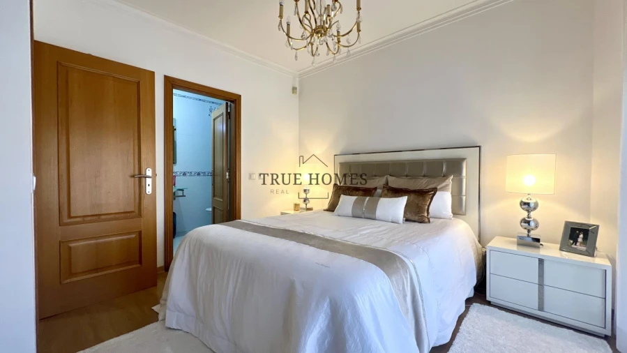 Moradia T4 para Venda em Pinhal Novo Foto 28