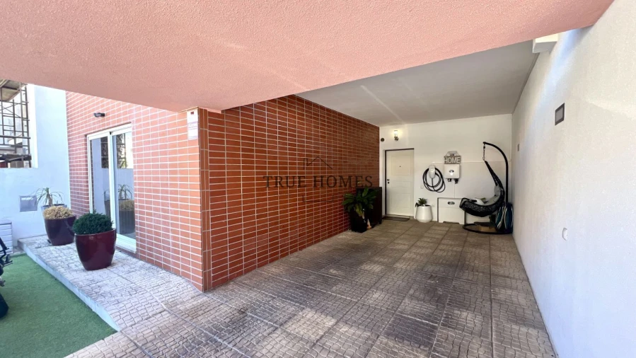 Moradia T4 para Venda em Pinhal Novo Foto 36