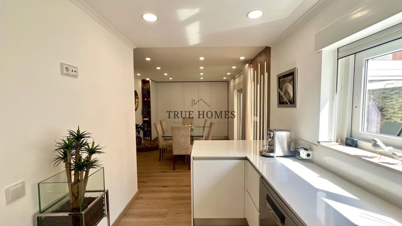 Moradia T4 para Venda em Pinhal Novo Foto 5