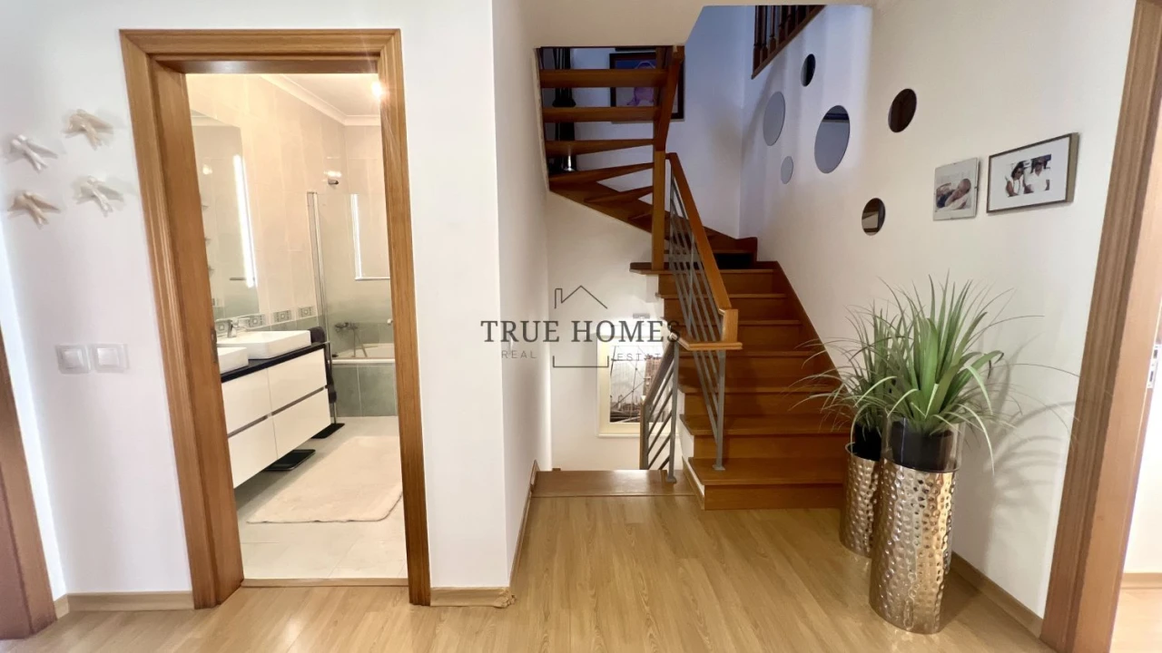 Moradia T4 para Venda em Pinhal Novo Foto 23