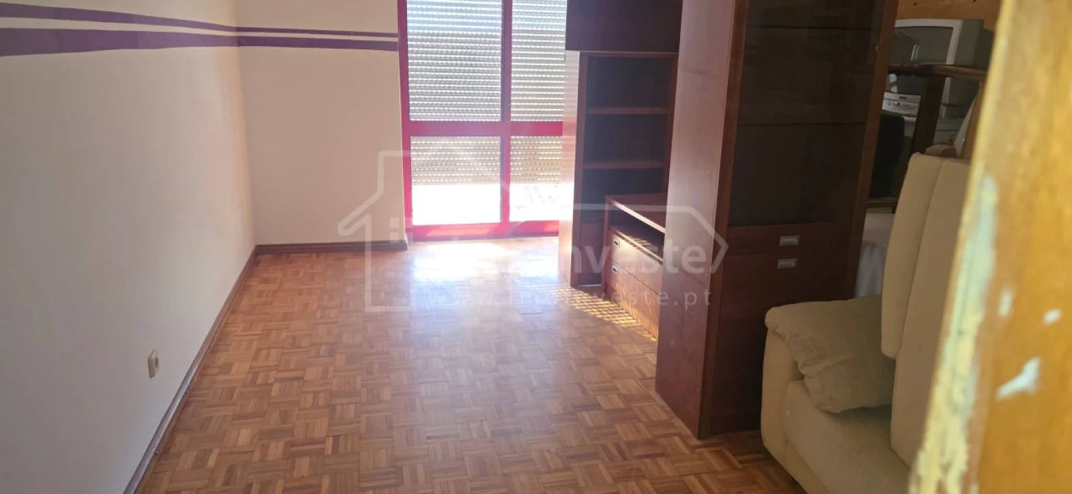 Apartamento T3 para Venda em Alcains Foto 7