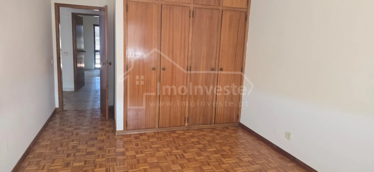 Apartamento T3 para Venda em Alcains Foto 9