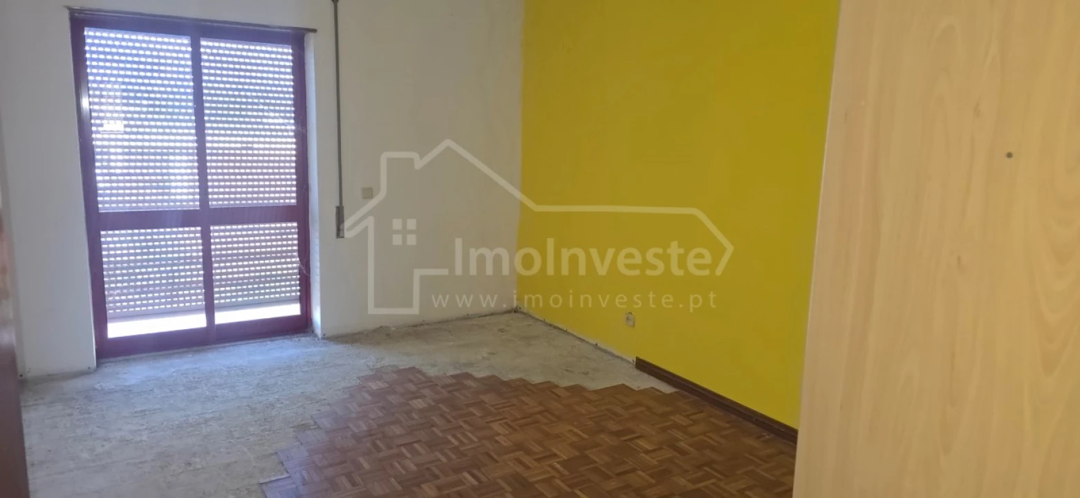 Apartamento T3 para Venda em Alcains Foto 10