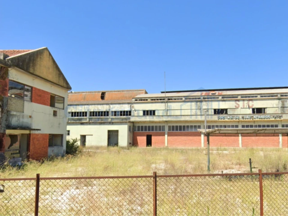 Prédio para Venda em Azinhaga Foto 5