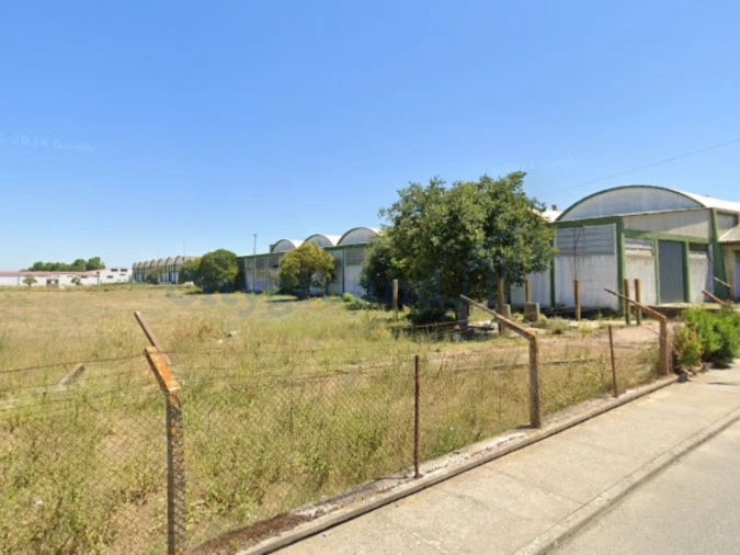 Prédio para Venda em Azinhaga Foto 13