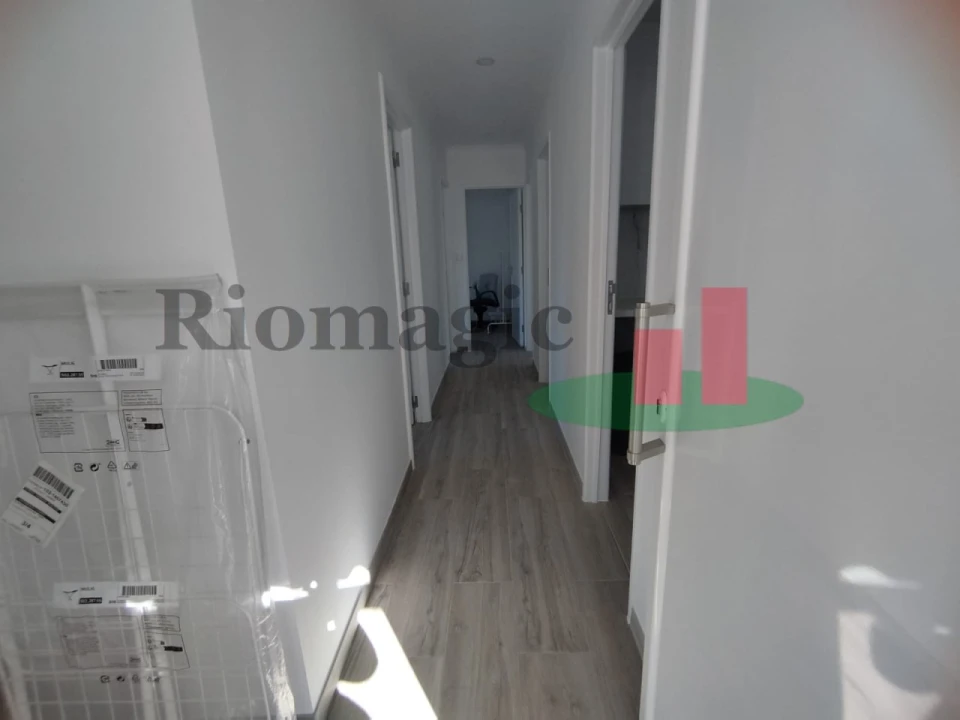 Quarto para Arrendamento em Rio Maior Foto 3