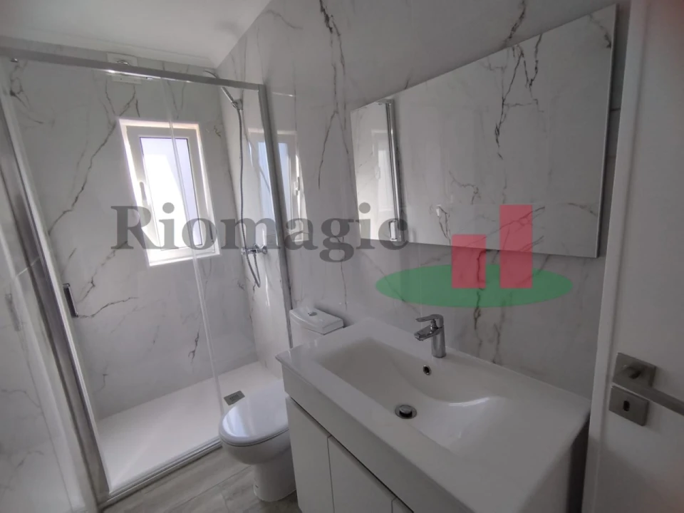 Quarto para Arrendamento em Rio Maior Foto 9