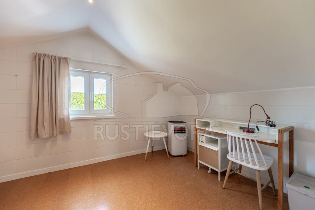 Quinta T5 para Venda em Nossa Senhora da Vila, Nossa Senhora do Bispo e Silveiras Foto 13