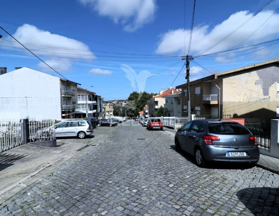 Terreno para Venda em Pedroso e Seixezelo Foto 3