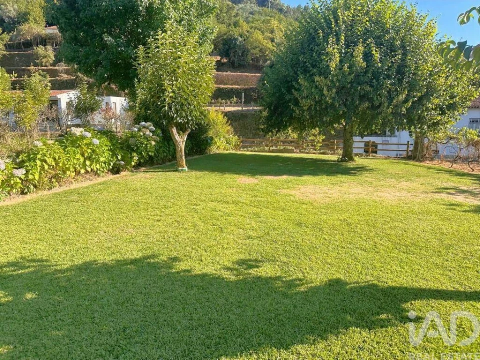 Moradia T4 para Venda em Vouzela e Paços de Vilharigues Foto 27