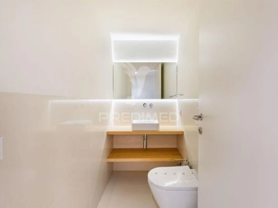 Apartamento T3 para Venda em Lordelo do Ouro e Massarelos Foto 6