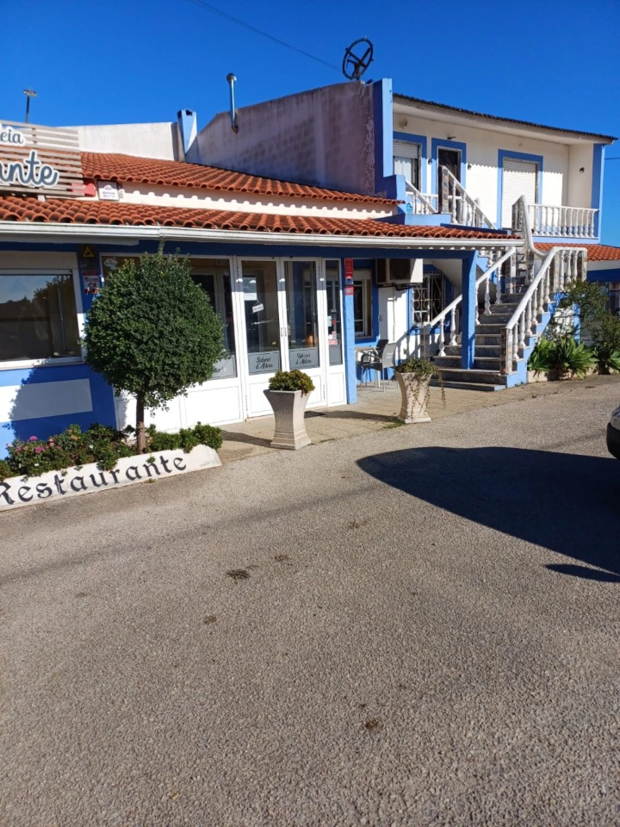 Prédio para Venda em Painho e Figueiros Foto 2