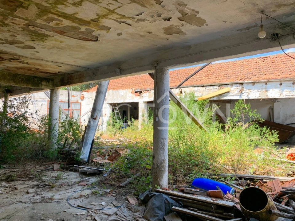 Armazém para Venda em Alcanena e Vila Moreira Foto 15