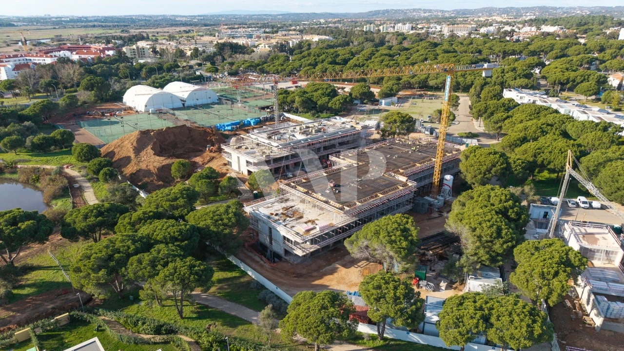 Apartamento T3 para Venda em Quarteira Foto 27