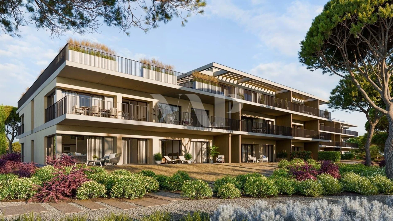 Apartamento T3 para Venda em Quarteira Foto 17