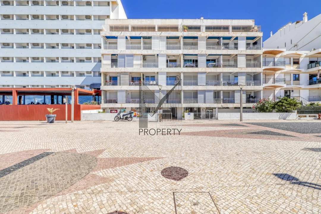 Apartamento T2 para Arrendamento em Quarteira Foto 29