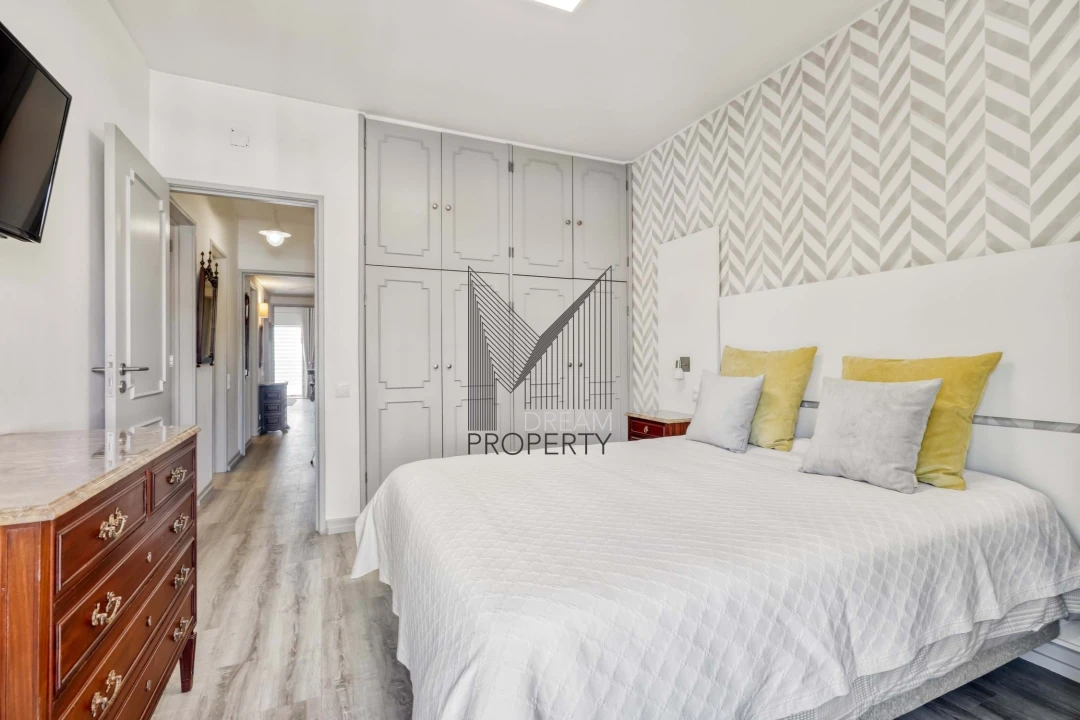 Apartamento T2 para Arrendamento em Quarteira Foto 25