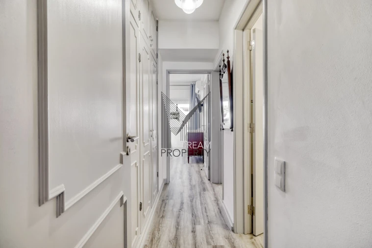 Apartamento T2 para Arrendamento em Quarteira Foto 8