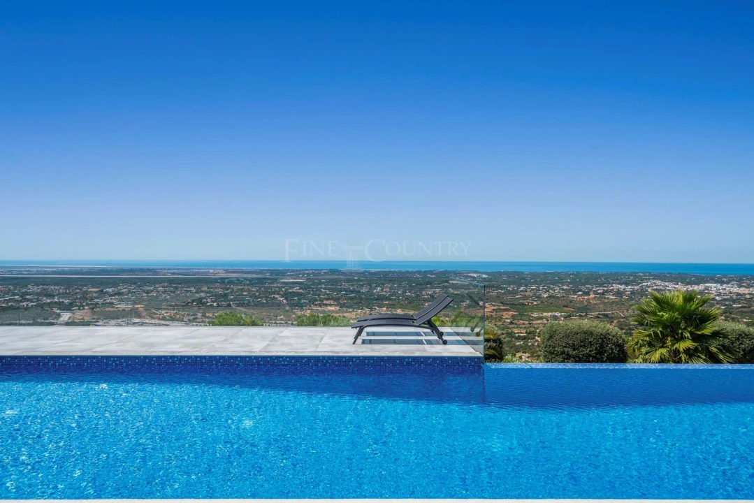 Moradia T3 para Venda em Santa Barbara de Nexe Foto 78