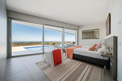 Moradia T3 para Venda em Santa Barbara de Nexe