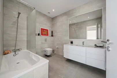 Moradia T3 para Venda em Santa Barbara de Nexe