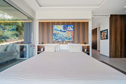 Moradia T3 para Venda em Santa Barbara de Nexe