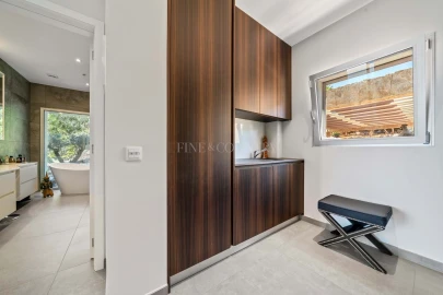 Moradia T3 para Venda em Santa Barbara de Nexe