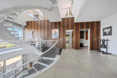 Moradia T3 para Venda em Santa Barbara de Nexe