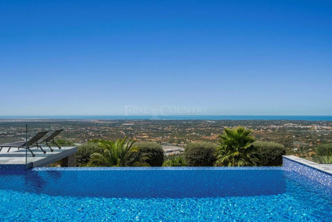 Moradia T3 para Venda em Santa Barbara de Nexe Foto 79