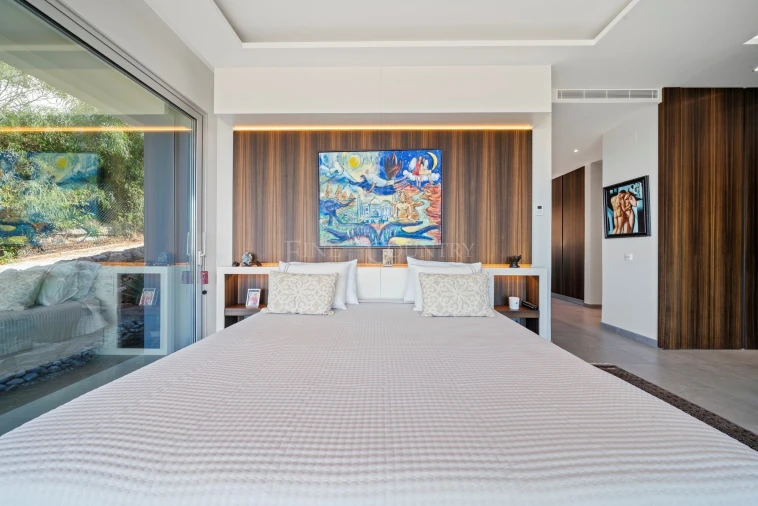 Moradia T3 para Venda em Santa Barbara de Nexe Foto 16