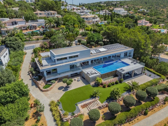 Moradia T3 para Venda em Santa Barbara de Nexe Foto 87