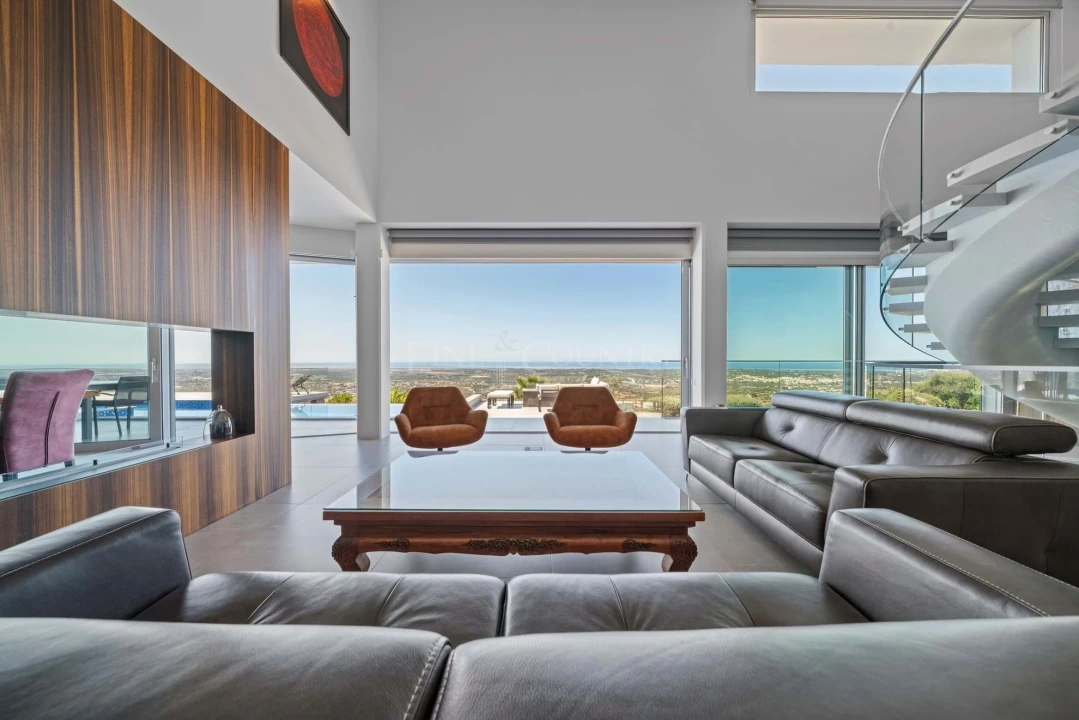 Moradia T3 para Venda em Santa Barbara de Nexe Foto 44