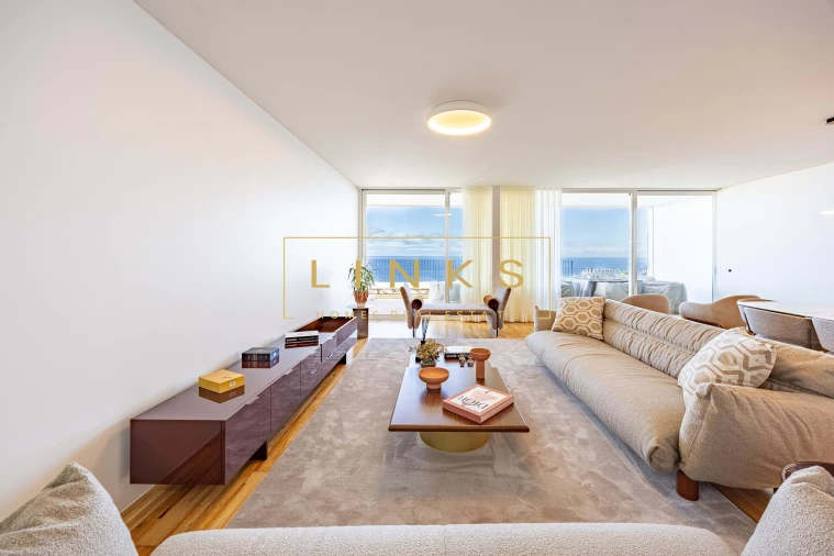 Moradia T3 para Venda em São Martinho Foto 9