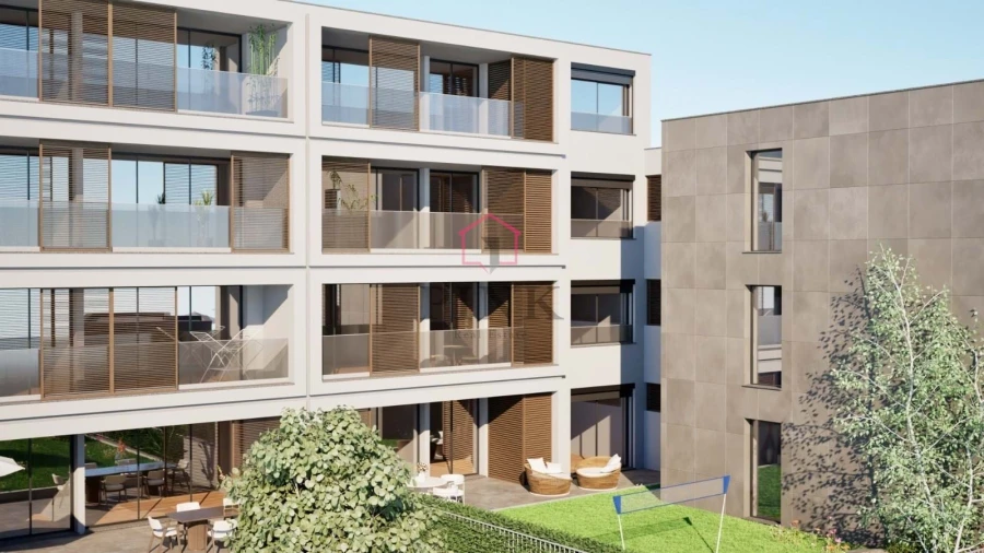 Apartamento T2 para Venda em Estreito de Camara de Lobos Foto 23