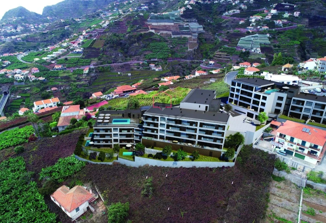 Apartamento T3 para Venda em Camara de Lobos Foto 2