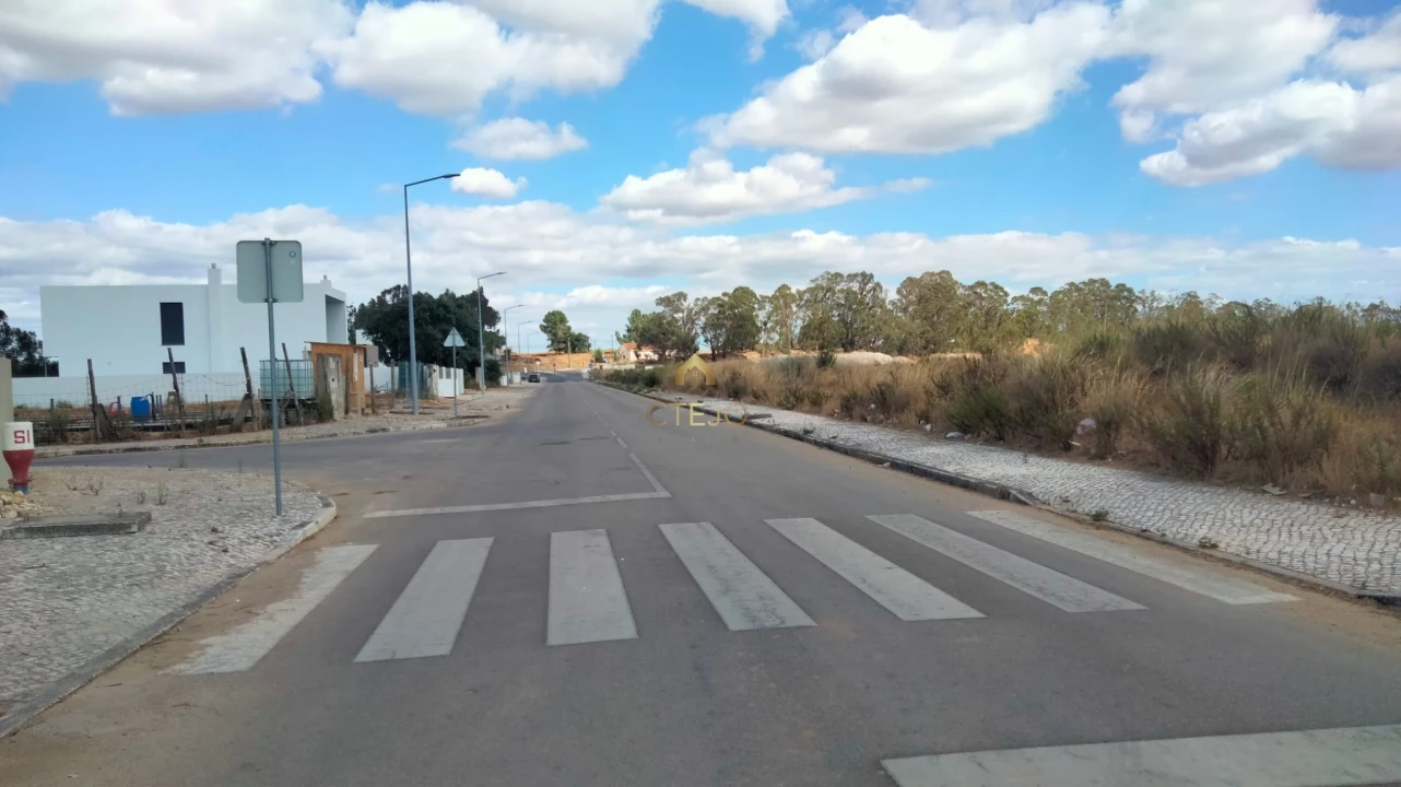 Moradia T4 para Venda em Quinta do Anjo Foto 19