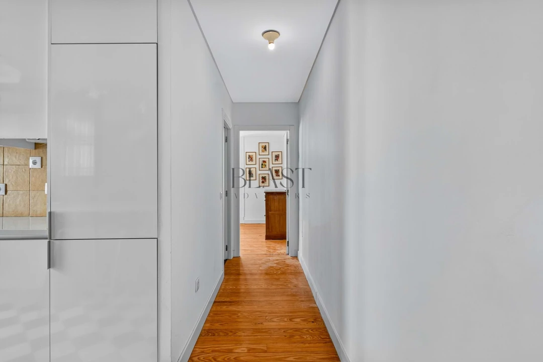 Apartamento T3 para Venda em São Vicente Foto 16