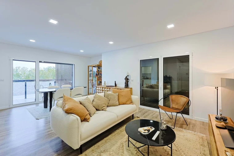 Apartamento T2 para Venda em Marinha Grande Foto 1