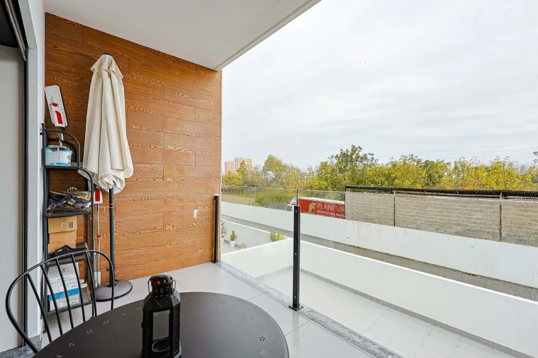 Apartamento T2 para Venda em Marinha Grande Foto 30