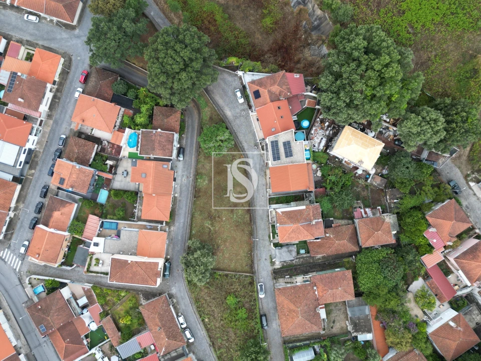 Terreno para Venda em Braga (Maximinos, Sé e Cividade) Foto 14