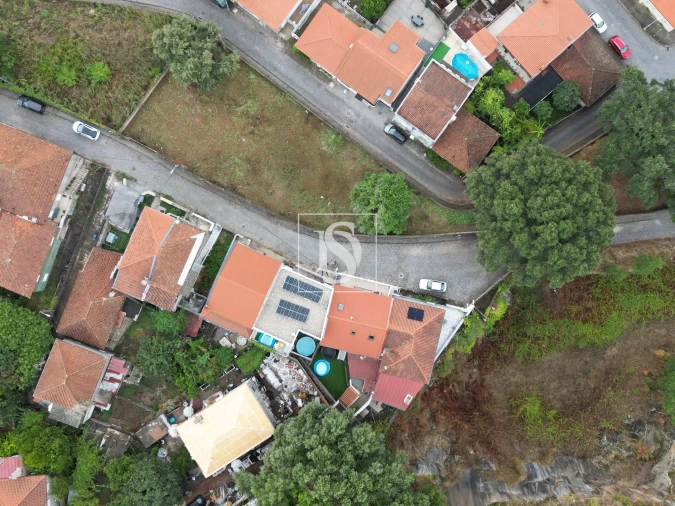 Terreno para Venda em Braga (Maximinos, Sé e Cividade) Foto 5