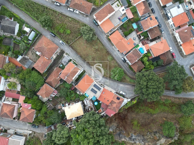 Terreno para Venda em Braga (Maximinos, Sé e Cividade) Foto 12