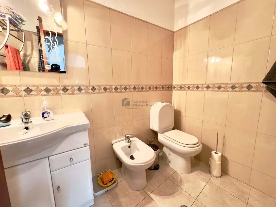 Moradia T3 para Venda em Salir Foto 10