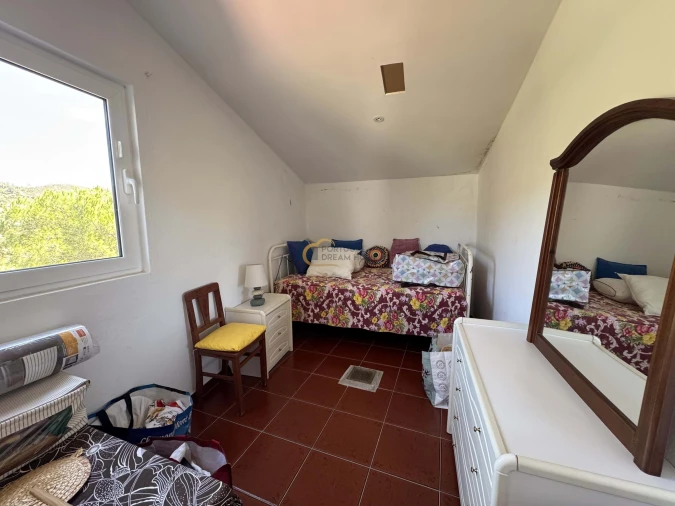 Moradia T3 para Venda em Salir Foto 2